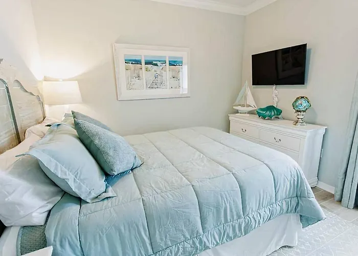 Private Pool And Hot Tub-perfect For Families Pensacola